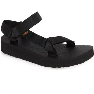 Teva Midform Universal Sandal
